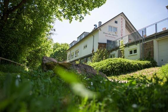 Aparthotel Haus Des Sports Bad Kreuznach Esterno foto
